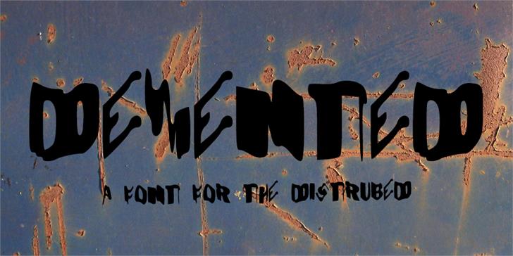 Demented: A Bold Display Font for Editorial Impact